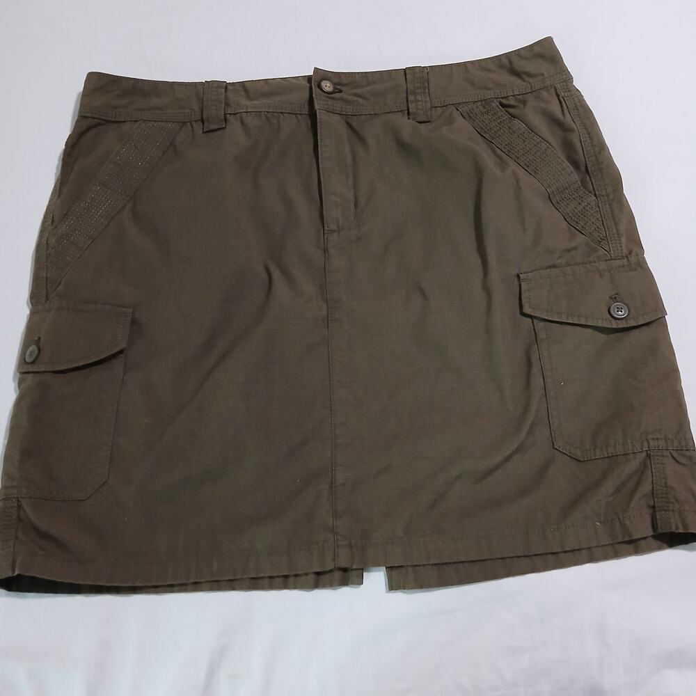 Eddie Bauer RIPSTOP 14 Cargo Mini=Skirt Olive Easy Care (Possibly Vintage)